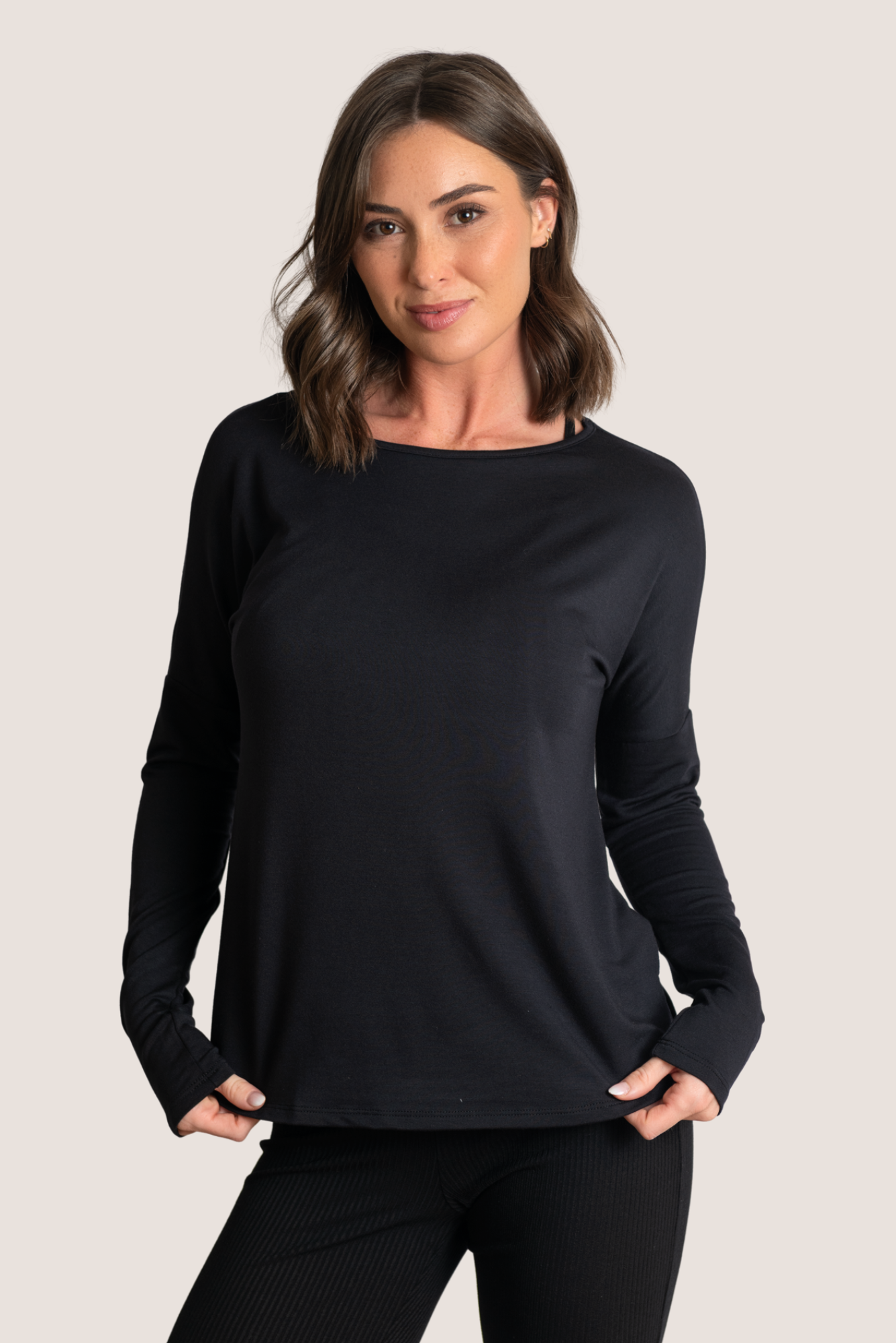 Essential Pullover– Lightweight Layer